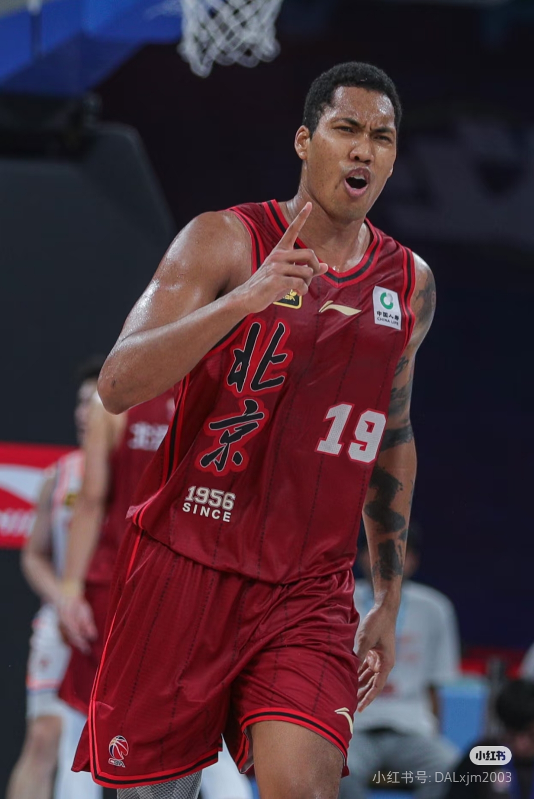 包含赛前NBA常规赛传出新动向，北京首钢主帅复盘，管理层表态——话题不断，数据趋势出现新变化的词条