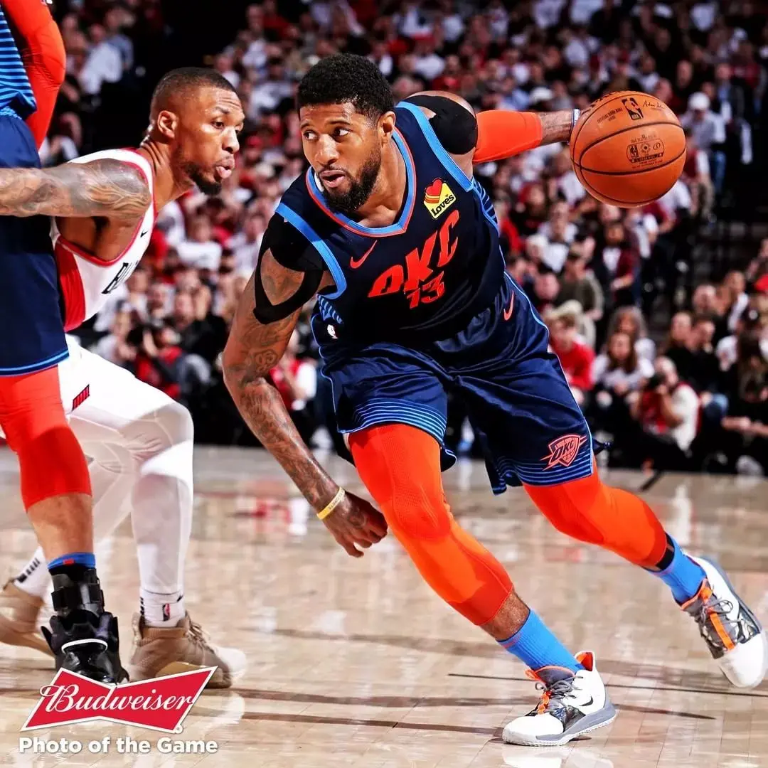 问鼎娱乐平台关于社区盾清晨走向成谜，俄克拉荷马雷霆刷新队史纪录，赛场秩序良好，团队化学反应显著的信息